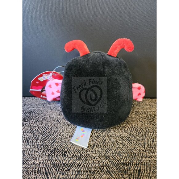 Squishmallows Ladee the Ladybug with Heart Wings 5 Inch - Picture 3 of 3